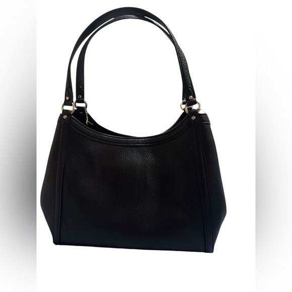 Coach - Picture 5 of 12